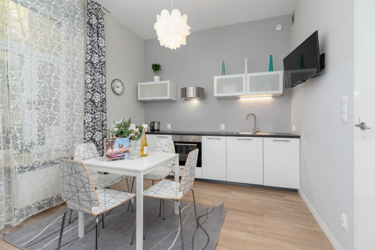 Central Planty Park Apartment Lobzowska By Noclegi Renters Cracovie Extérieur photo