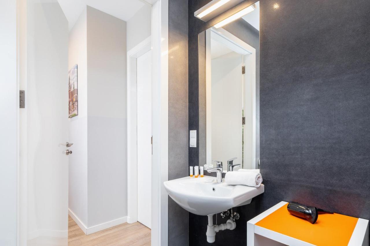 Central Planty Park Apartment Lobzowska By Noclegi Renters Cracovie Extérieur photo